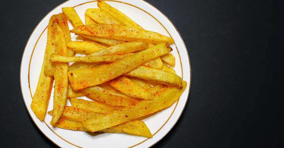 Small late night snack, meal for one person? Air fryers are good at that too.