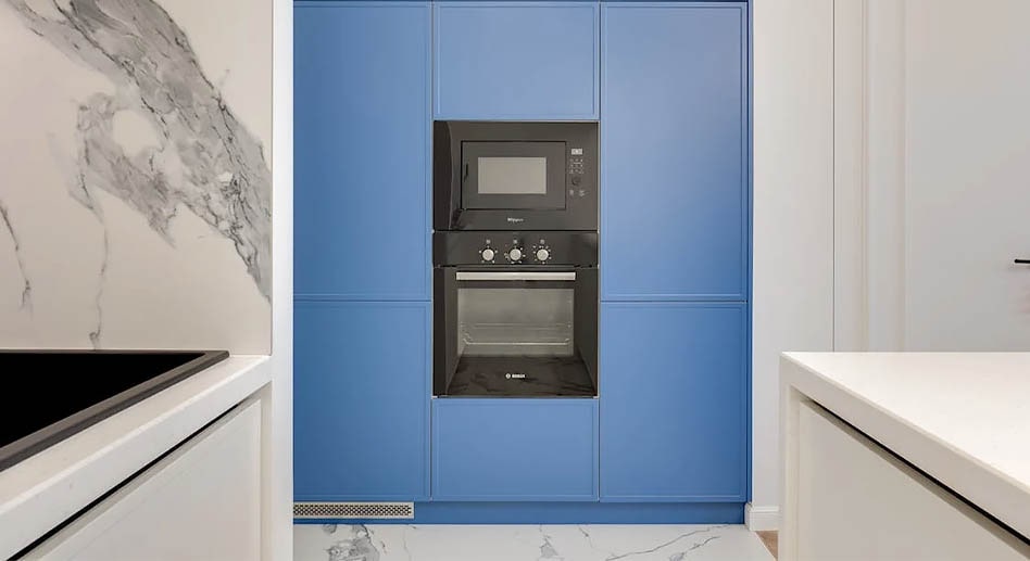 Most modern electric ovens can have tons and tons of useful quality-of-life features.