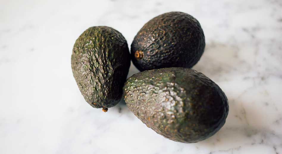 How to store avocados longer? - One way of doing that is freezing them.