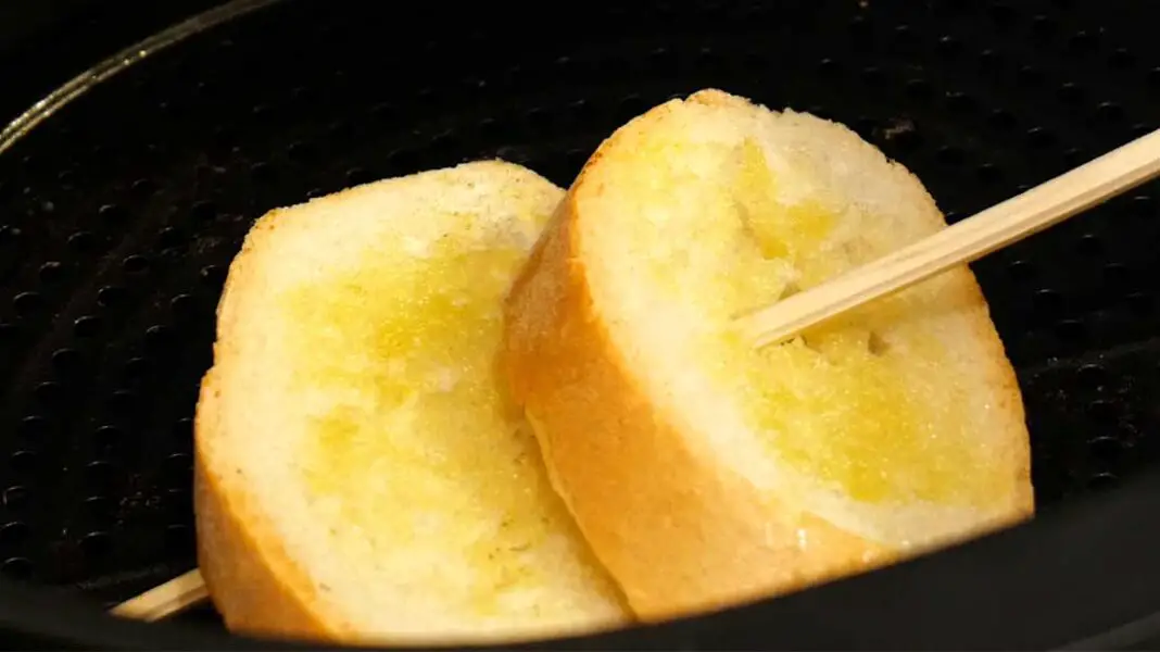 Can An Air Fryer Toast Bread? (Yes Here Is How) Toast 'n Fry