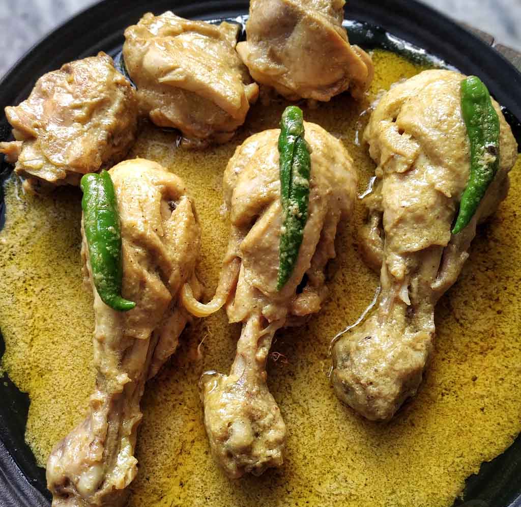 Mustard chicken is one of the tastiest recipes involving mustard, at least if you ask us!