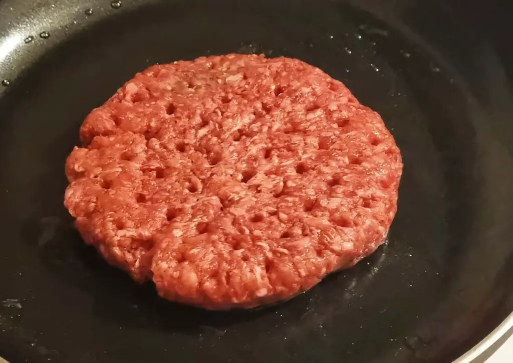 Remember - the most important part of the classic hamburger taste is quality meat!