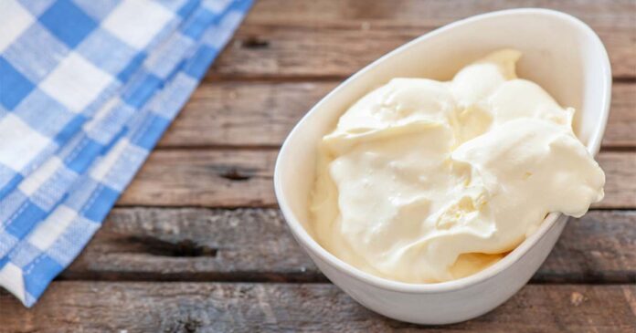 Can You Use Sour Cream Instead of Yogurt?